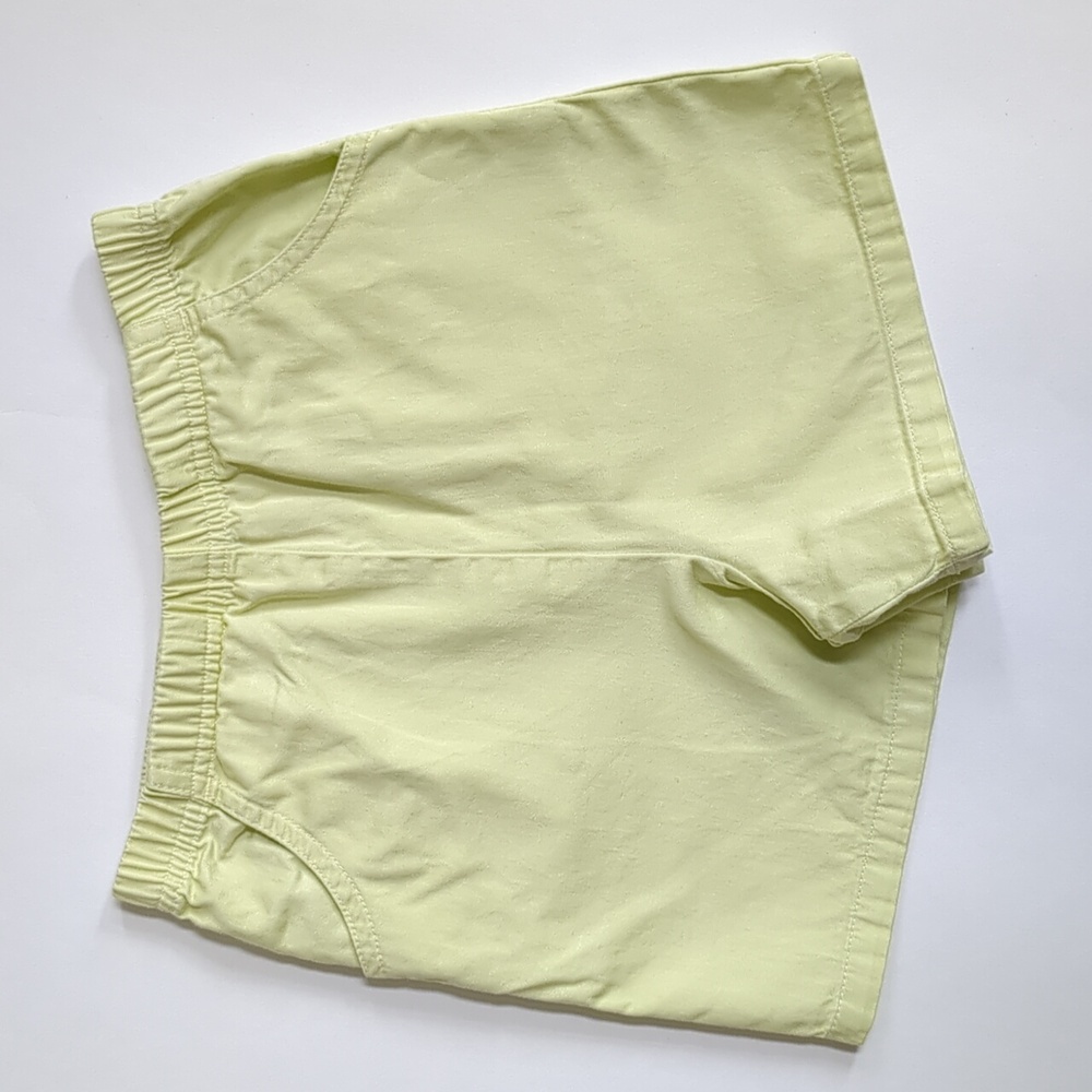 Little Kids Yellow Shorts (Size 5)